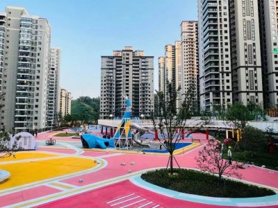 那条蓝鲸，臻藏着孩子们的美好童年！